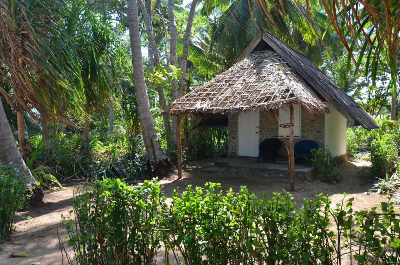 Reggae Island Private Island Koh Phayam Exterior photo