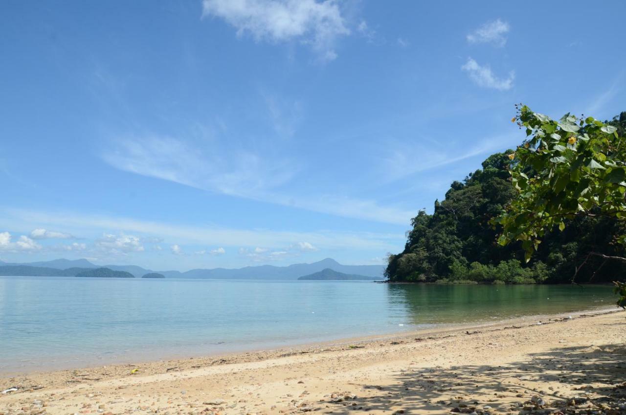 Reggae Island Private Island Koh Phayam Exterior photo