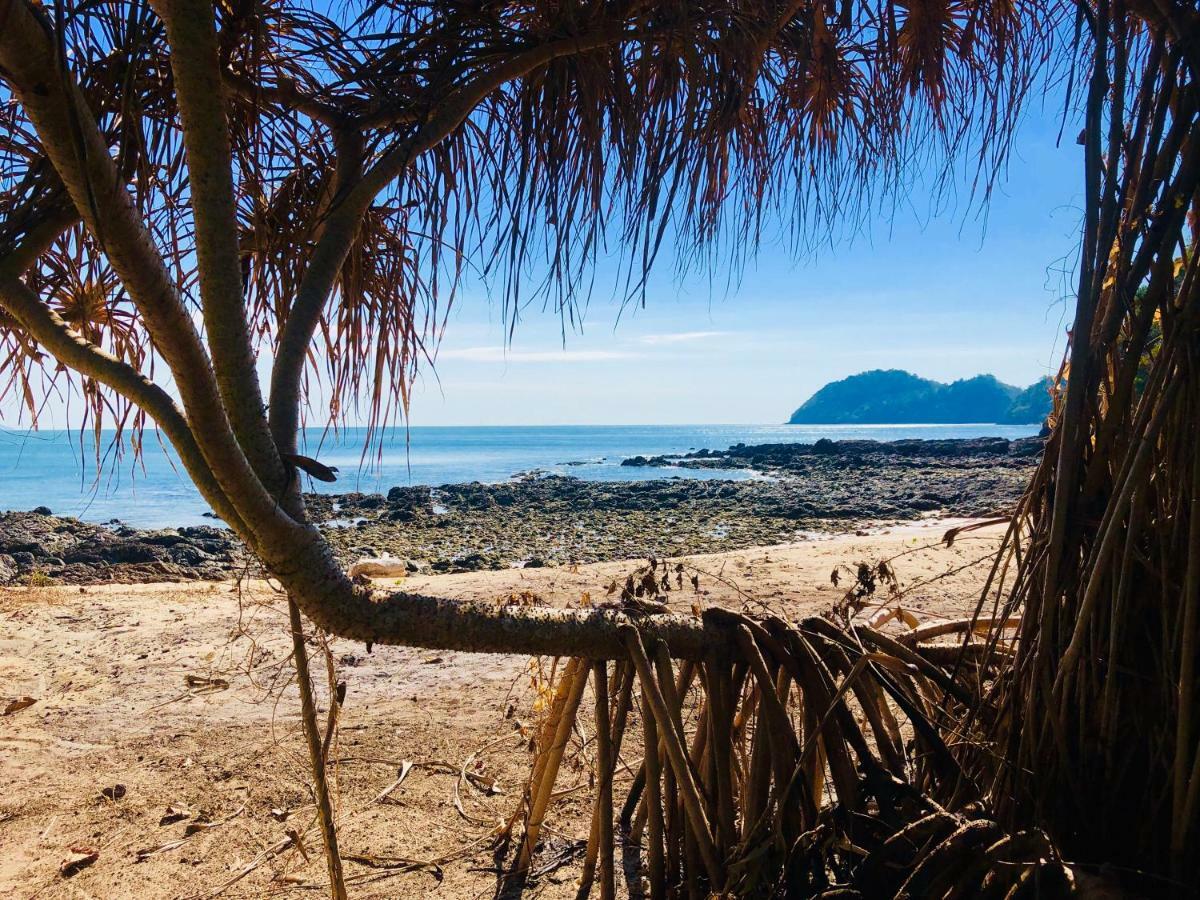 Reggae Island Private Island Koh Phayam Exterior photo