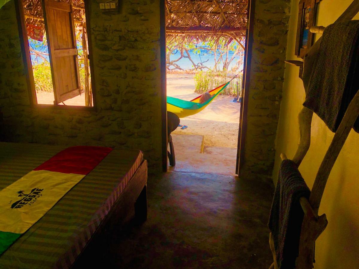 Reggae Island Private Island Koh Phayam Exterior photo